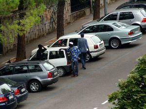 parcheggiatori_abusivi